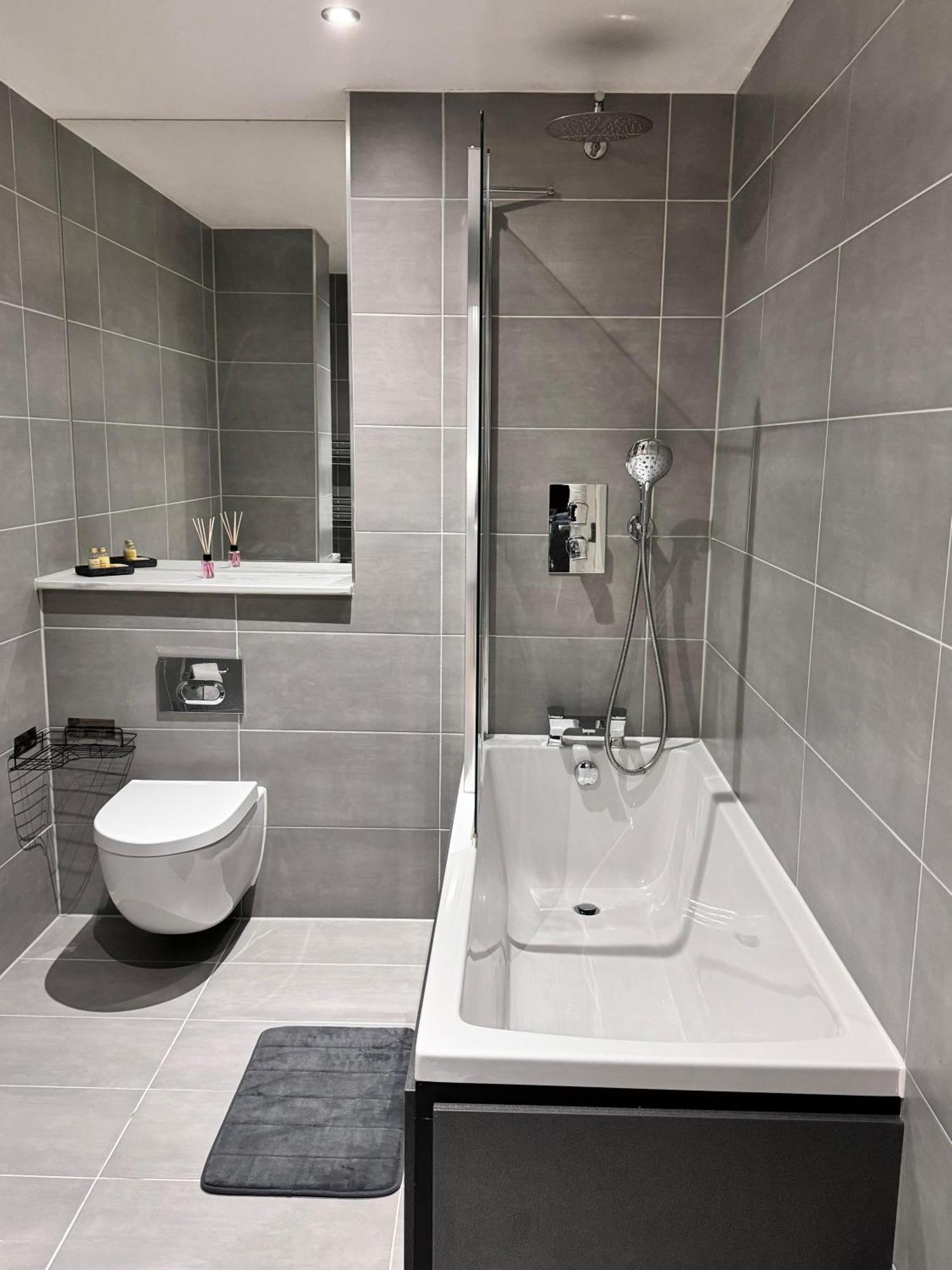 Stylish Luxury Solihull Flat מראה חיצוני תמונה