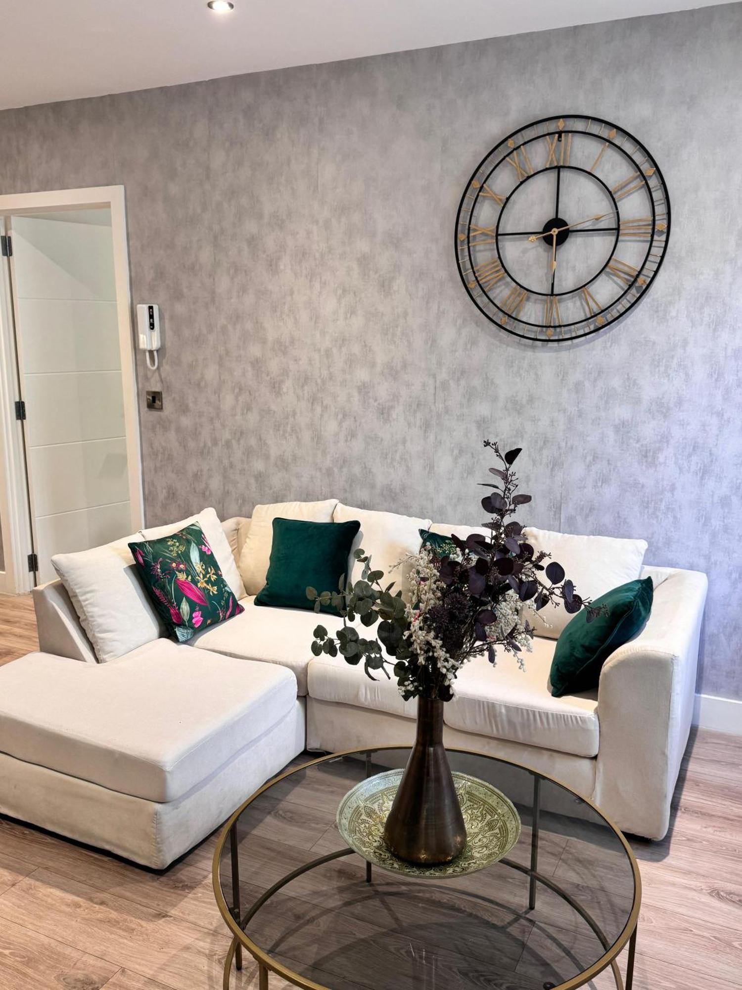 Stylish Luxury Solihull Flat מראה חיצוני תמונה