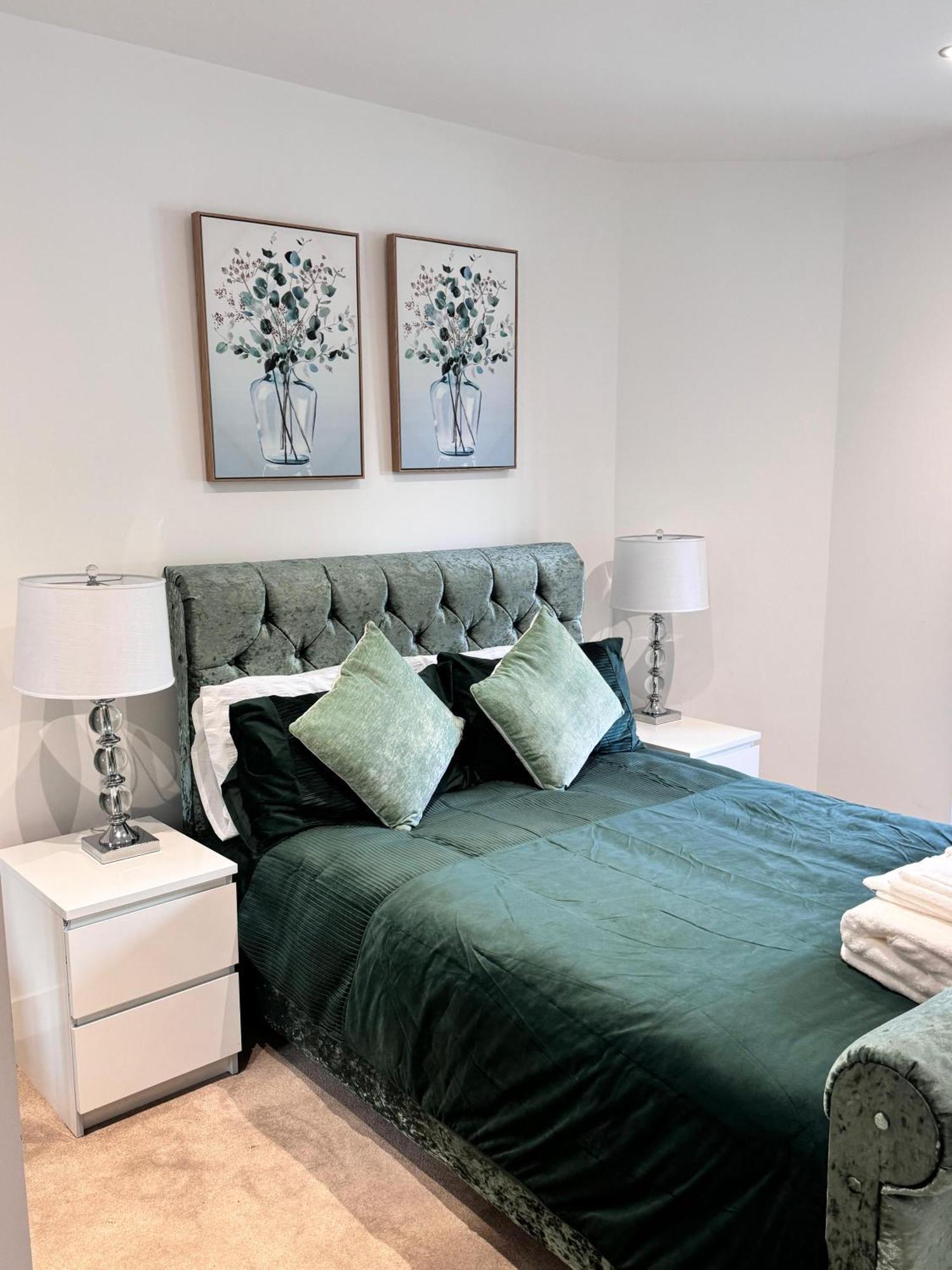 Stylish Luxury Solihull Flat מראה חיצוני תמונה
